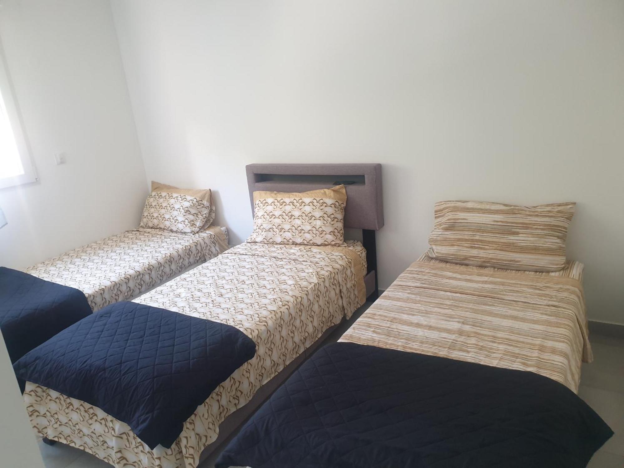 Appartements Renove 2023 Proche Aeroport 5Min, Gare Sncf 2 Min, Tramway Au Pied De L'Immeuble , Parking Possible, Renovated Apartments 2023 Near The Airport 5 Min, Train Station 2 Min, Tram Next To The Building 1 Min, Parking Possible Nice Room photo